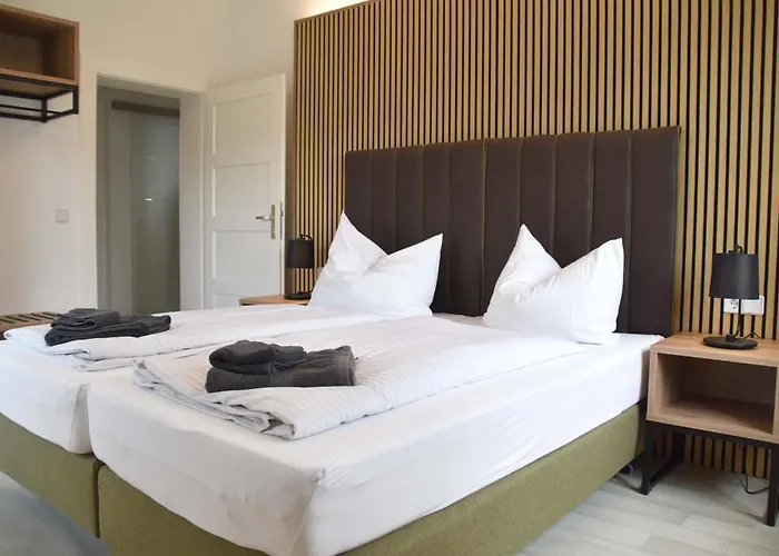 Gsw Gaestewohnungen Karl-marx-strasse 42 غوين