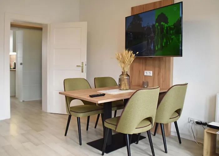 Gsw Gaestewohnungen Karl-marx-strasse 42 * غوين